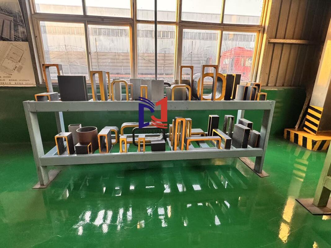 Thép góc chống ăn mòn mạ kẽm cho hệ thống hỗ trợ mặt tiền